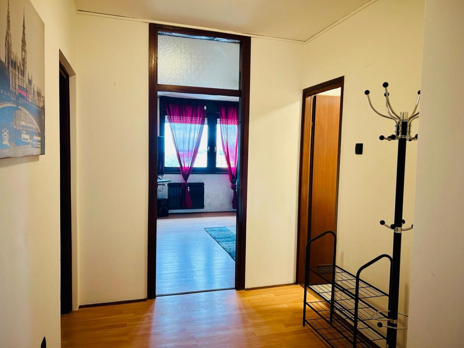 Fly By Suite - Zagreb Airport - 0-24H Self Check In&Out - Parking On Site Velika Gorica Exteriör bild