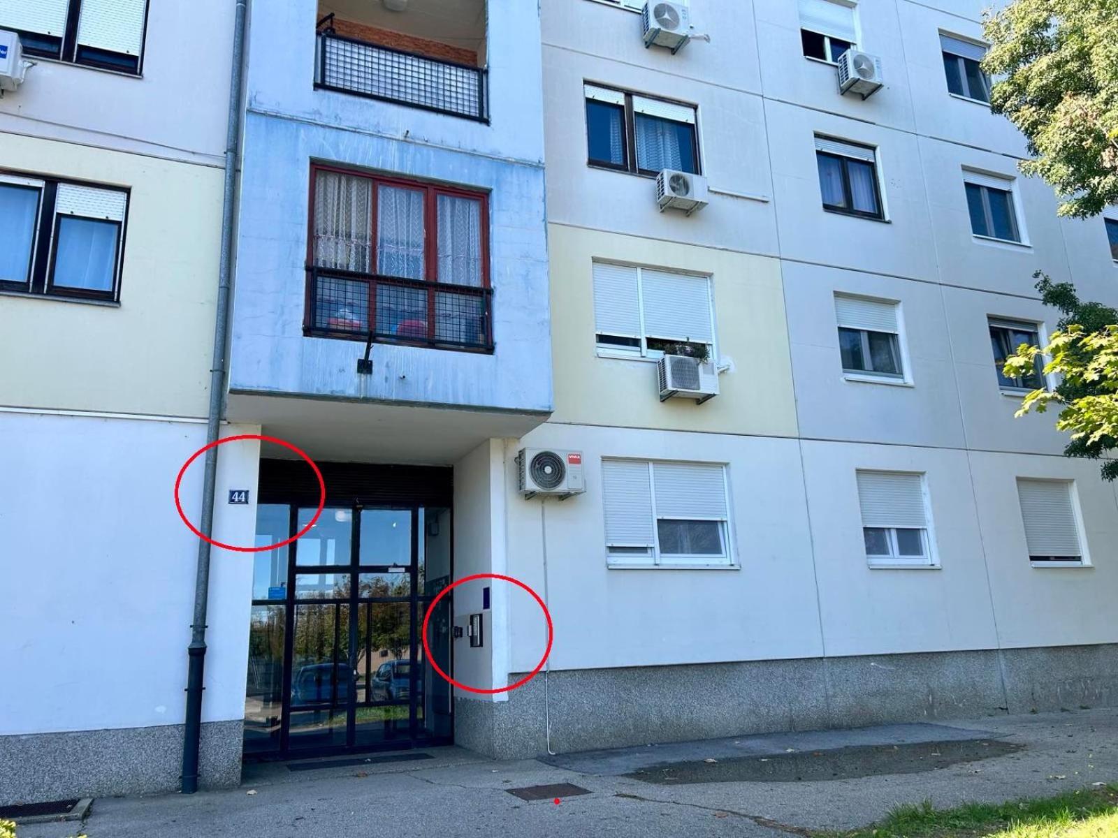 Fly By Suite - Zagreb Airport - 0-24H Self Check In&Out - Parking On Site Velika Gorica Exteriör bild